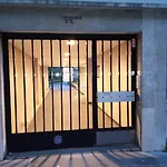 Chez Veronique